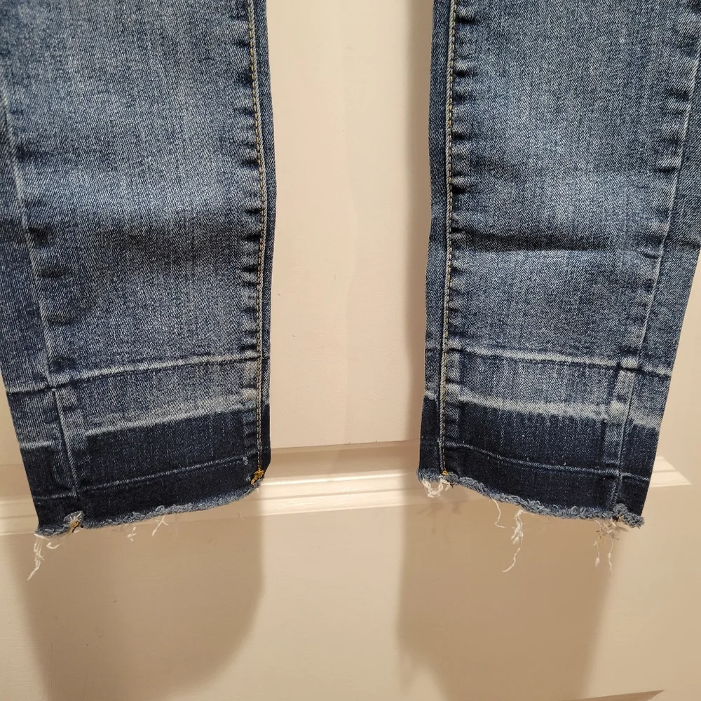 Universal Thread Size 2 - Picture 3 of 11